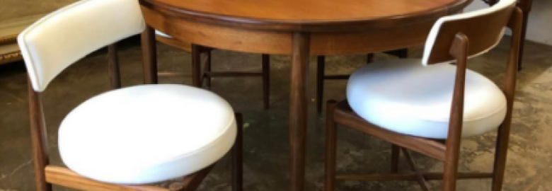 Furniture restorer in Melbourne